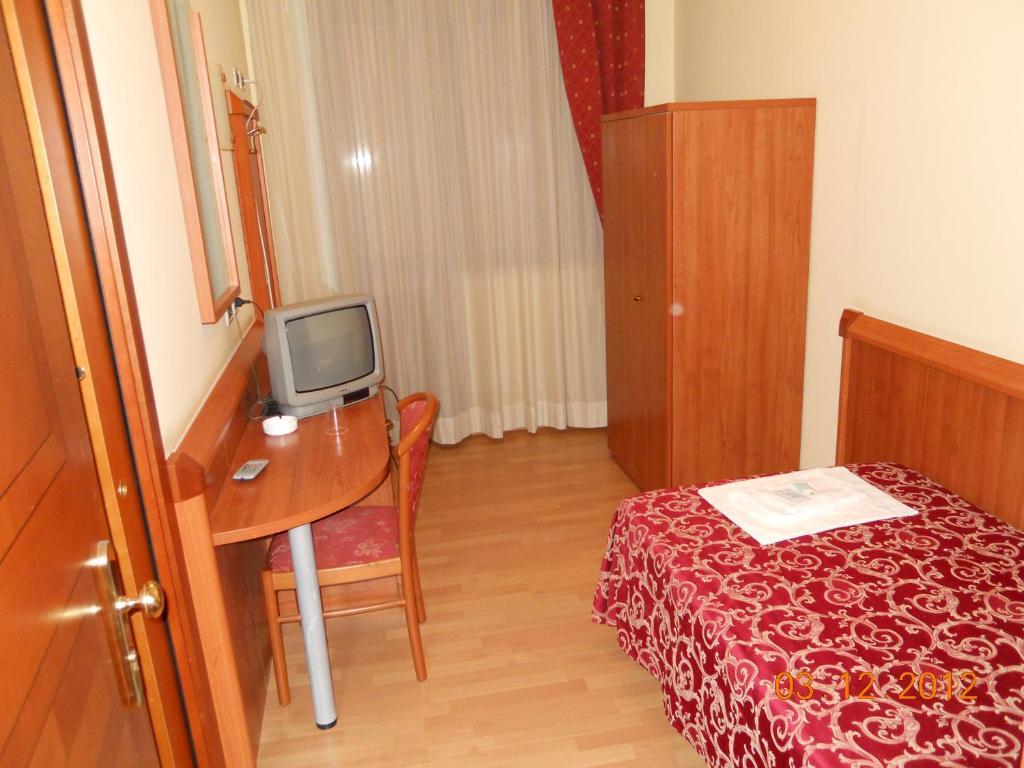 Hotel Val Di Sangro Perano Cameră foto